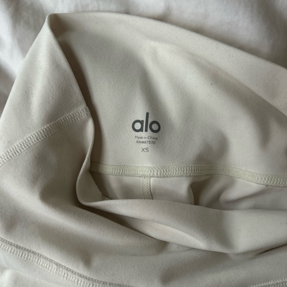 ALO WARRIOR legging *IVORY COLOUR (cream) - Picture 5 of 5